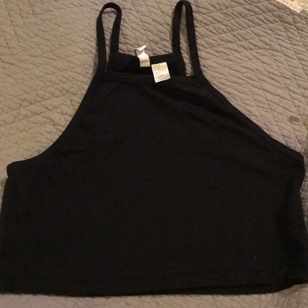 Divided H & M black crop top tank